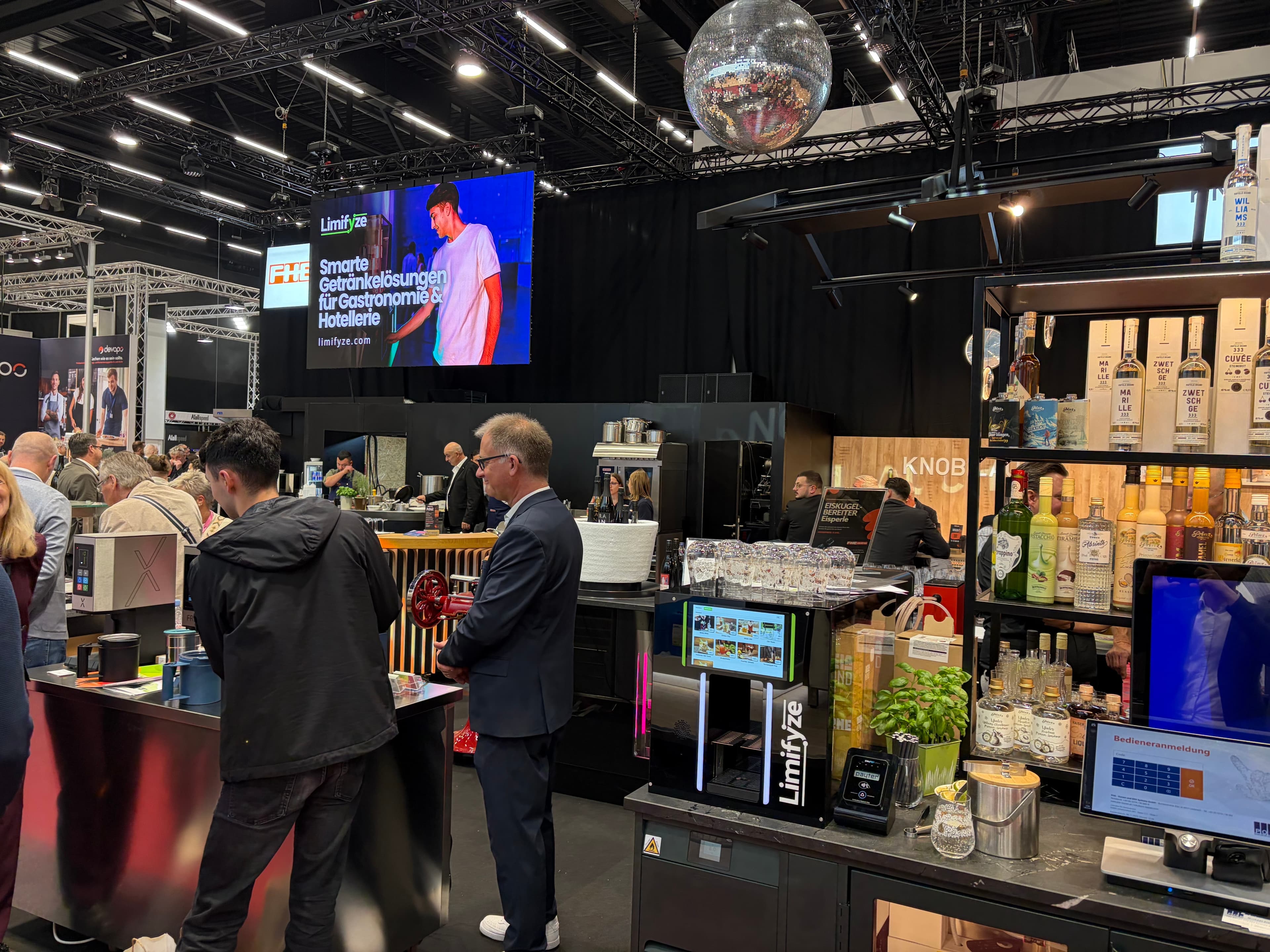 Ein Blick hinter die Kulissen der Messesaison 25!